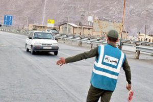 مردم مجوز تردد بین شهری را از فرمانداری اخذ کنند