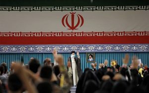 دیدار جمعی از دانش‌آموزان با رهبر معظم انقلاب