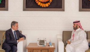 ولیعهد عربستان در دیدار با وزیر خارجه آمریکا بر لزوم توقف عملیات نظامی در غزه و تحقق حقوق فلسطینی‌ها تاکید کرد.