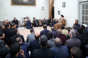 یکجا دهن‌لقی، یکجا اعتراض بیخودی و یکجا صبر نکردن مسیر را عوض می‌کند