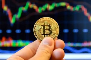 سقوط عجیب بیت‌کوین